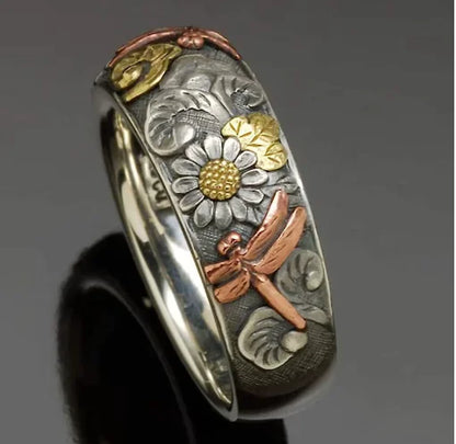 Vintage Dragonfly & Sunflower Carved Ring