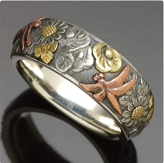 Vintage Dragonfly & Sunflower Carved Ring